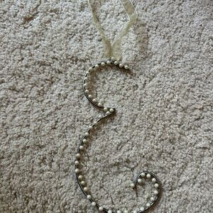 Pearl-Embellished Ampersand Wall Decor